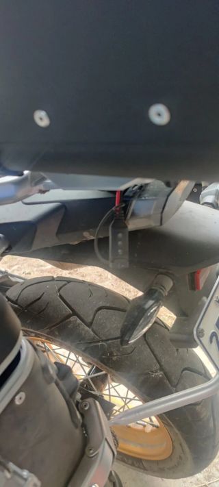 Battery tender connection